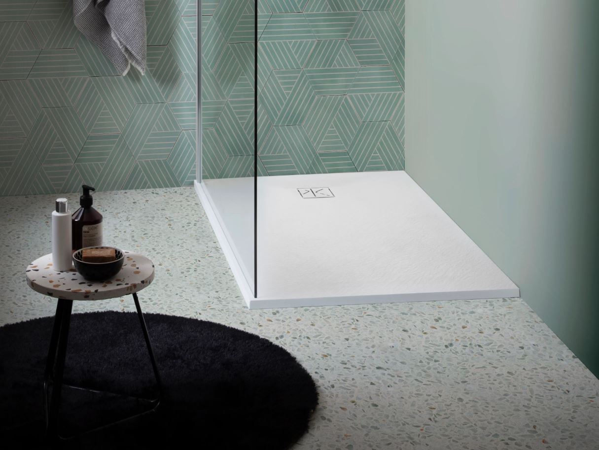 KINEDO PIATTO DOCCIA PIETRAVIVA IN RESINA dalla misura 70x90 alla misura 90x160  BIANCO MATT  EFFETTO PIETRA